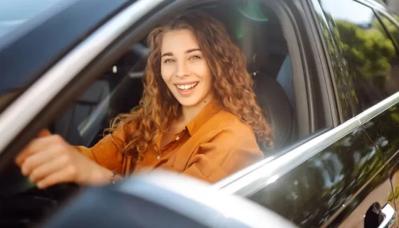 žena za volantem