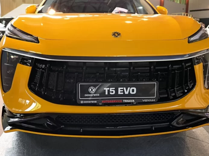 Přední maska T5 EVO ve žluté barvě