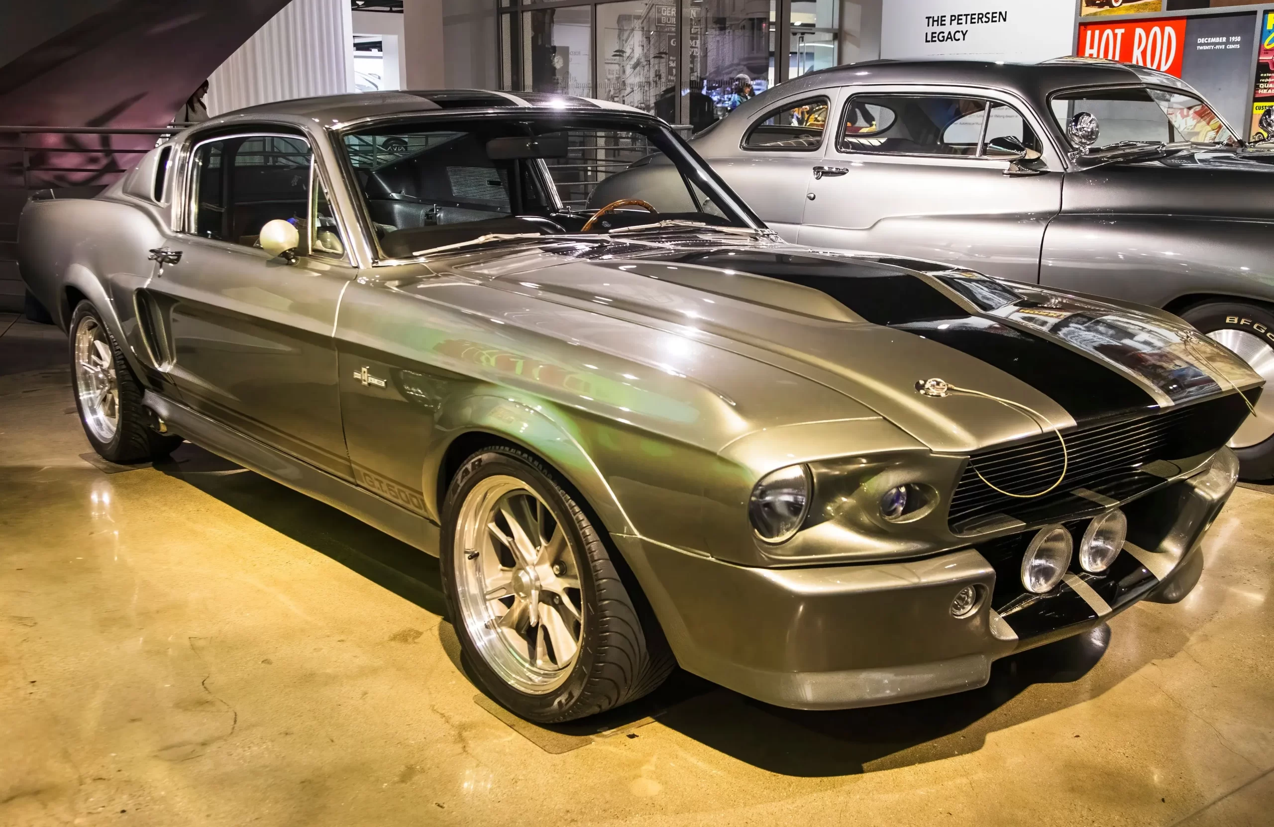 - MotorGuru.cz Ford Mustang