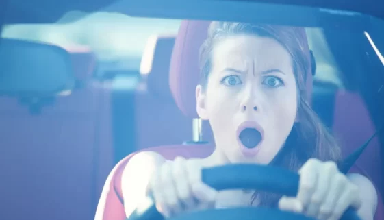 Jak odhadnout, kdy auto zastaví
