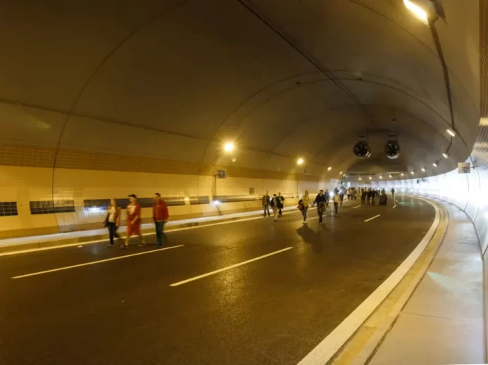 Tunel Blanka během slavnostního otevírání.