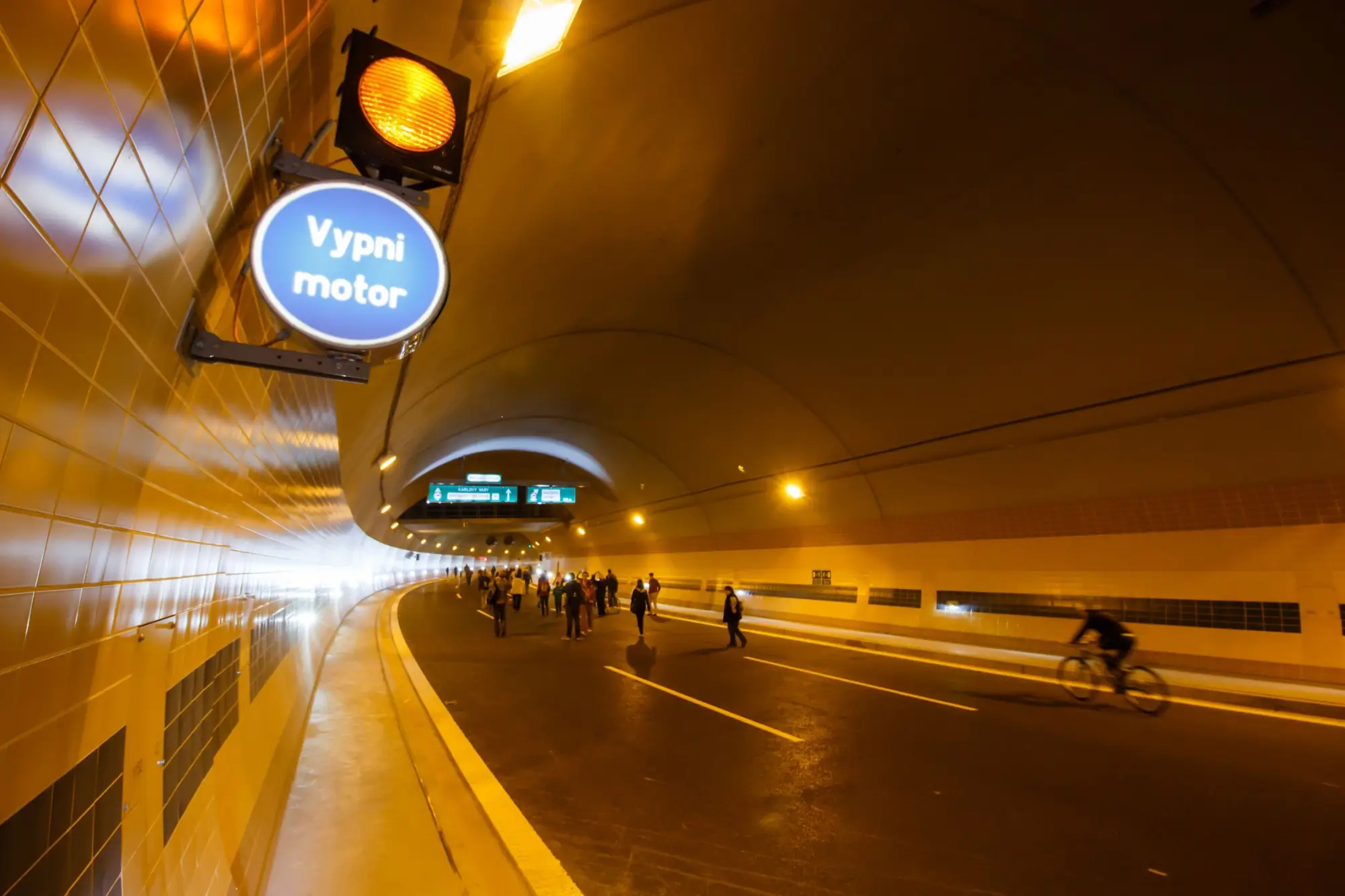 - MotorGuru.cz Kontroverzní tunel Blanka.