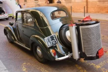 Auto na dřevoplyn