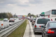 Ucpaná dálnice na Beno