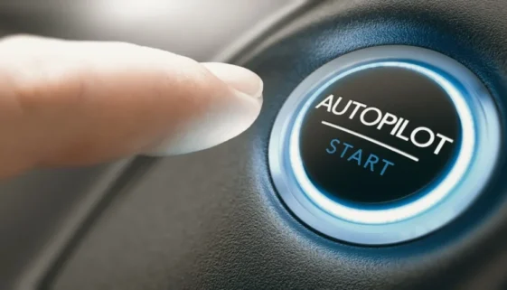 Tlačítko autopilota