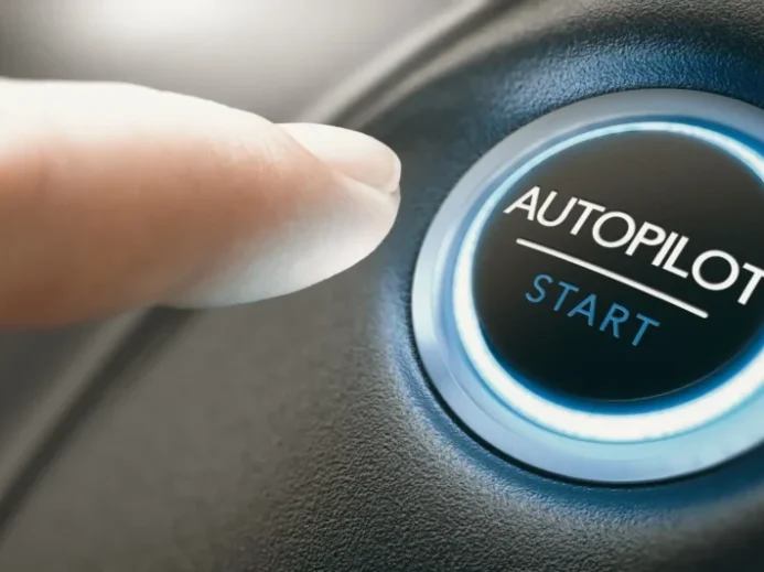 Tlačítko autopilota