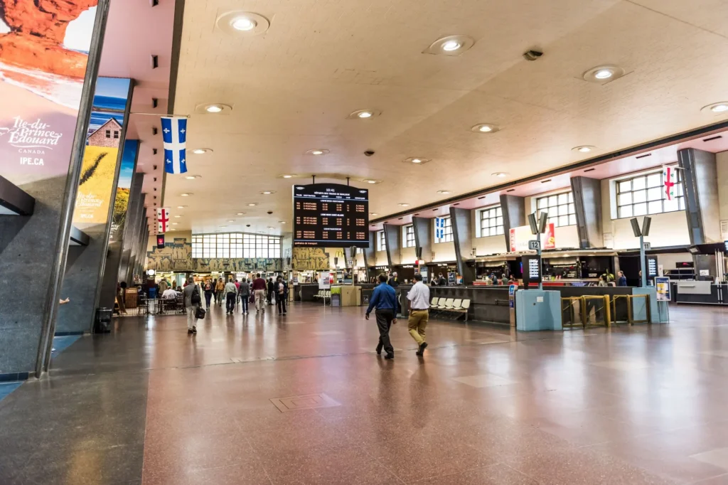 Vstup do metra RÉSO