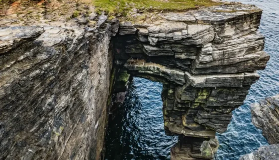 Divoké pobřeží na Papa Westray