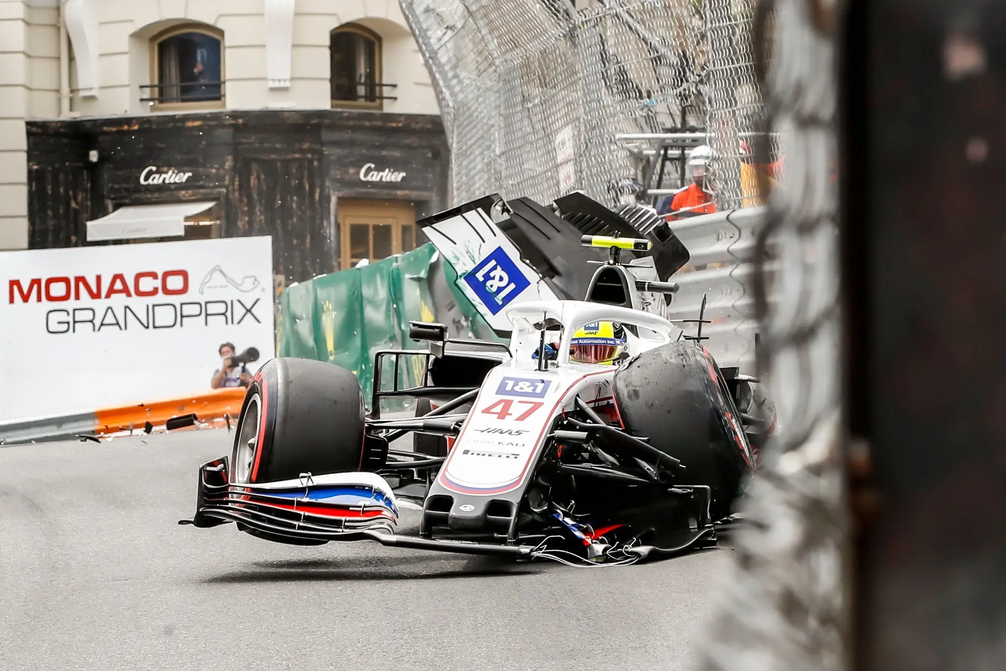 - MotorGuru.cz Nehoda F1