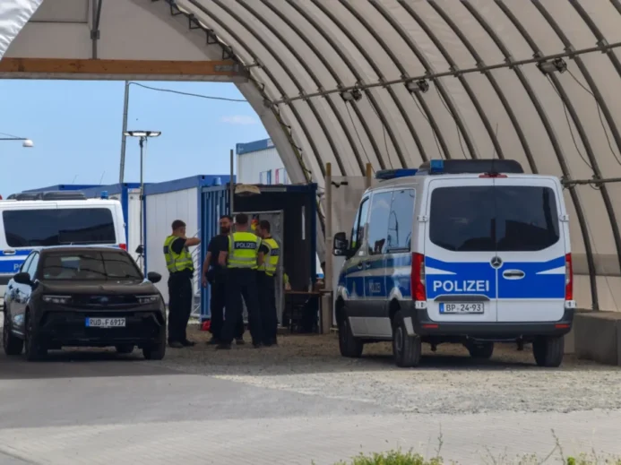 Na některé věci třeba němečtí policisté pohlíží zcela jinak.