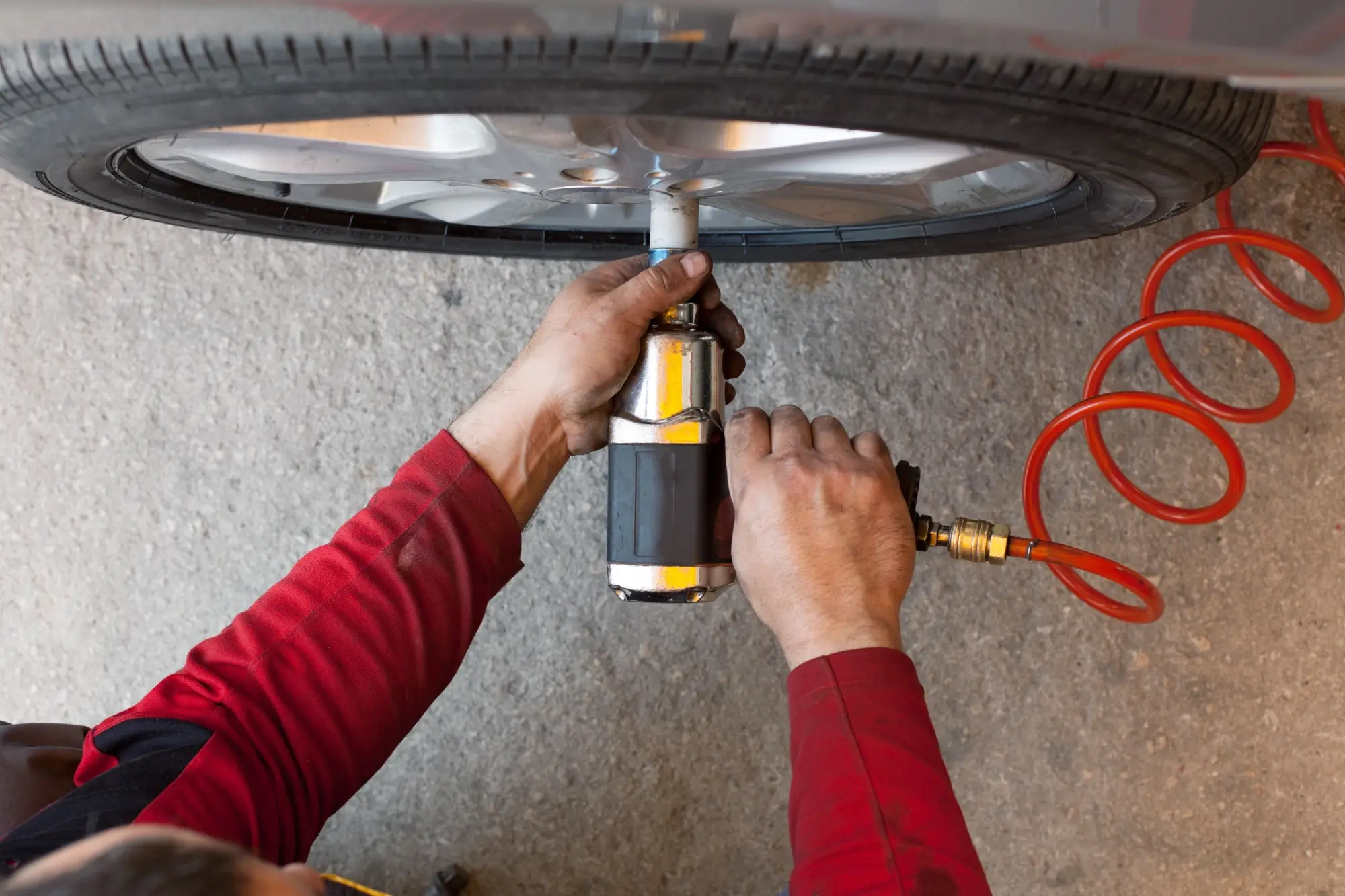 - MotorGuru.cz Výměna pneumatik
