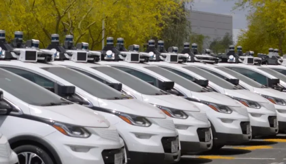 První robotické taxi