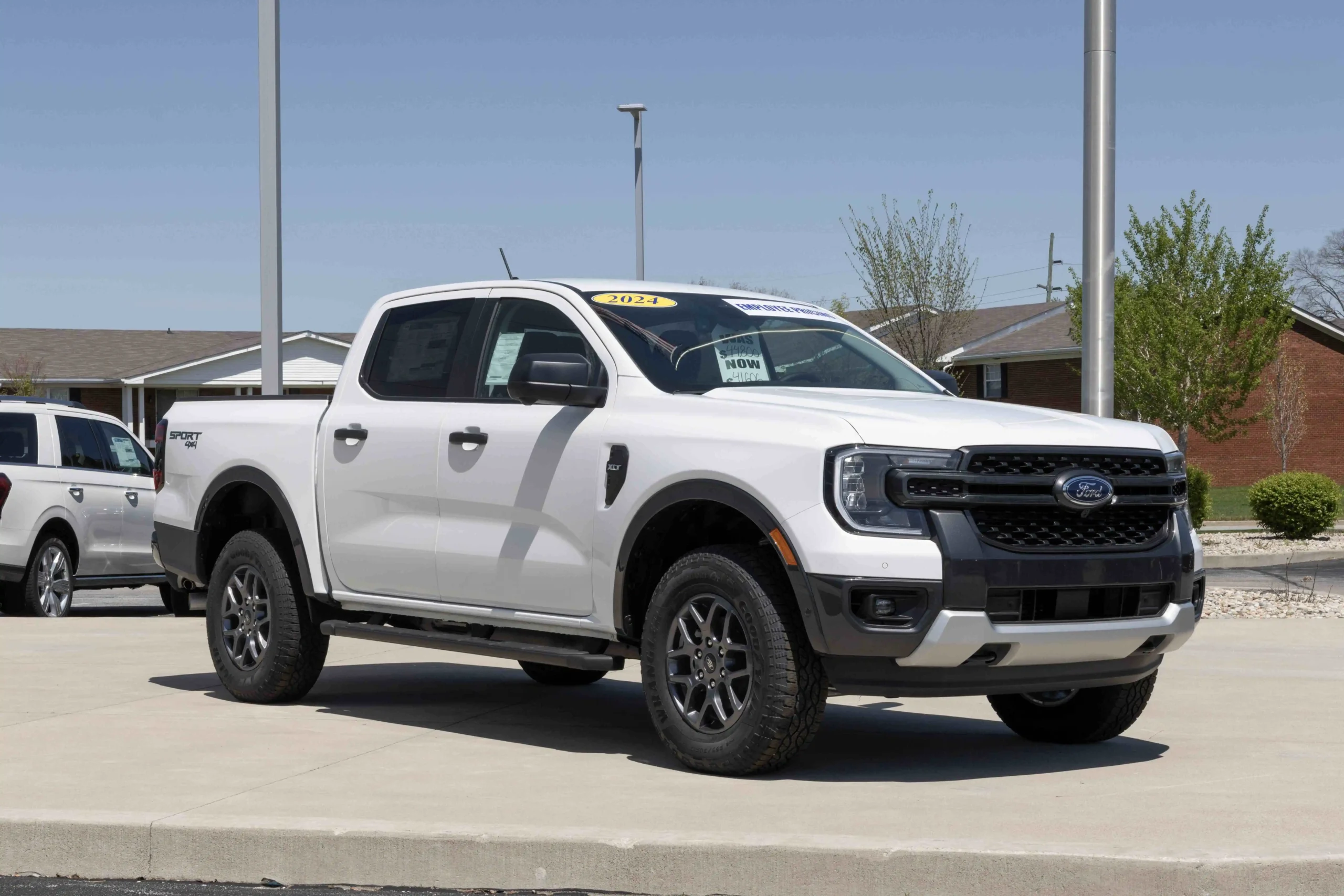 - MotorGuru.cz Ford ranger