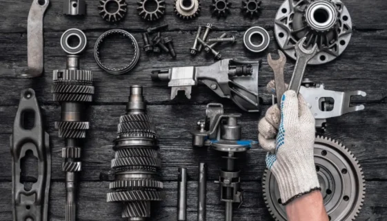 Automobilové součástky