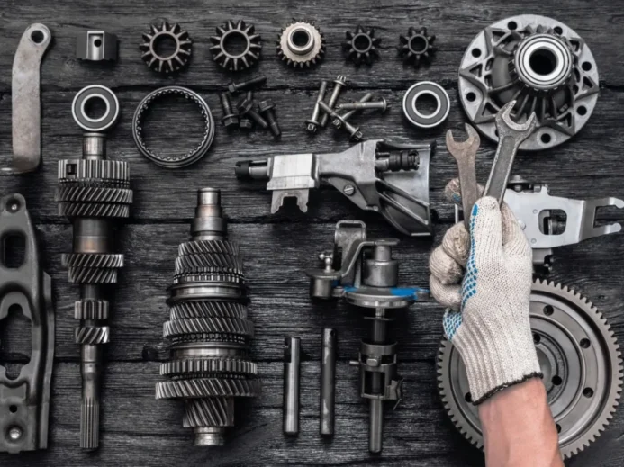 Automobilové součástky