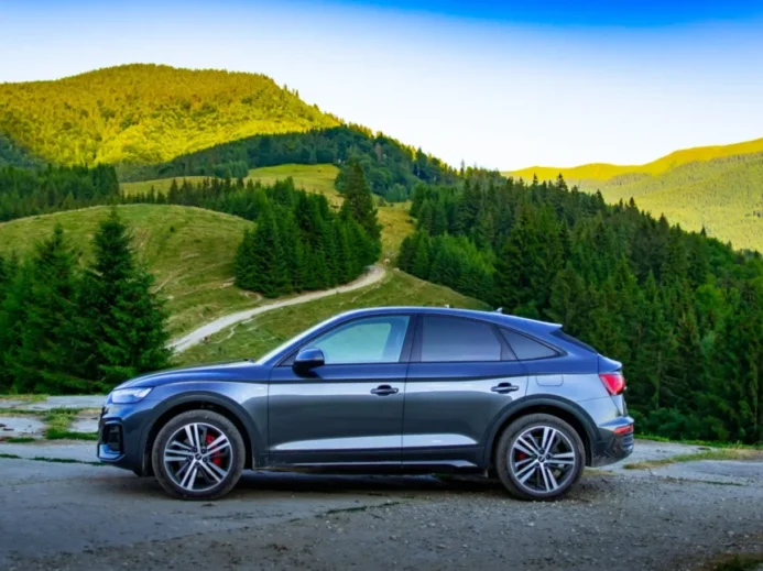 Luxusní Audi je sen, ale může se stát i finanční pastí.