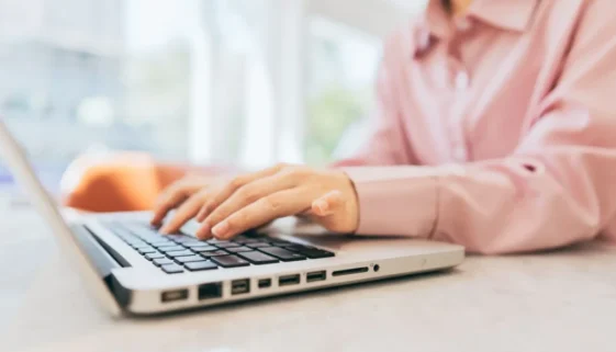 Žádost o řidičský průkaz jednoduše vyplníme za pár minut.