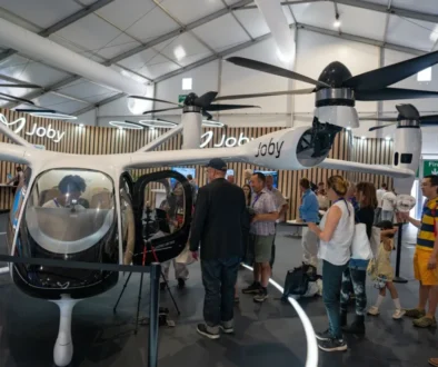 Létající taxi na technickém veletrhu.