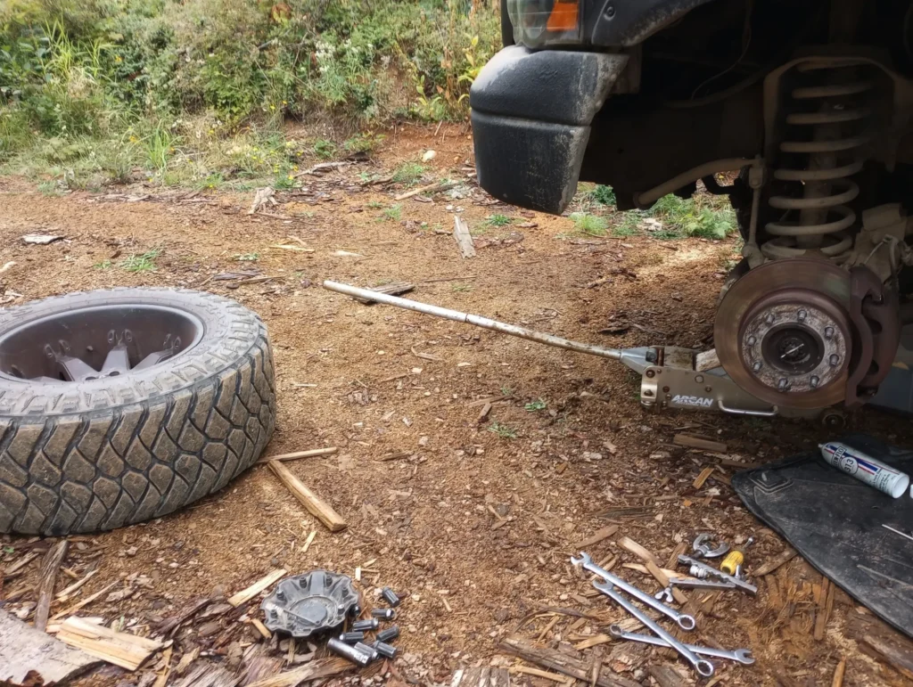 Výměna kola v lese