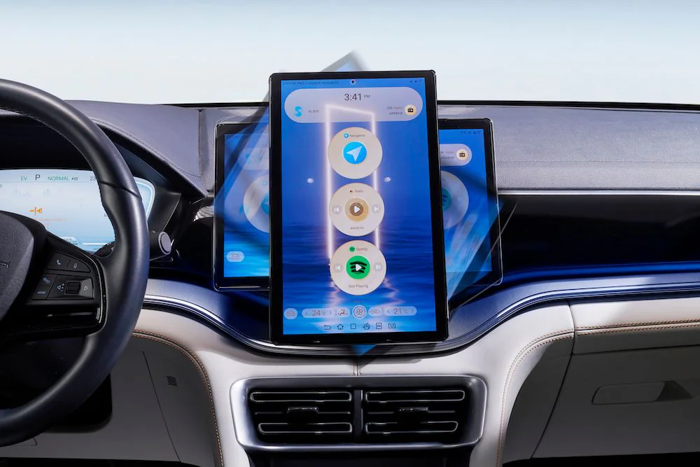 Média v Bad Song Plus