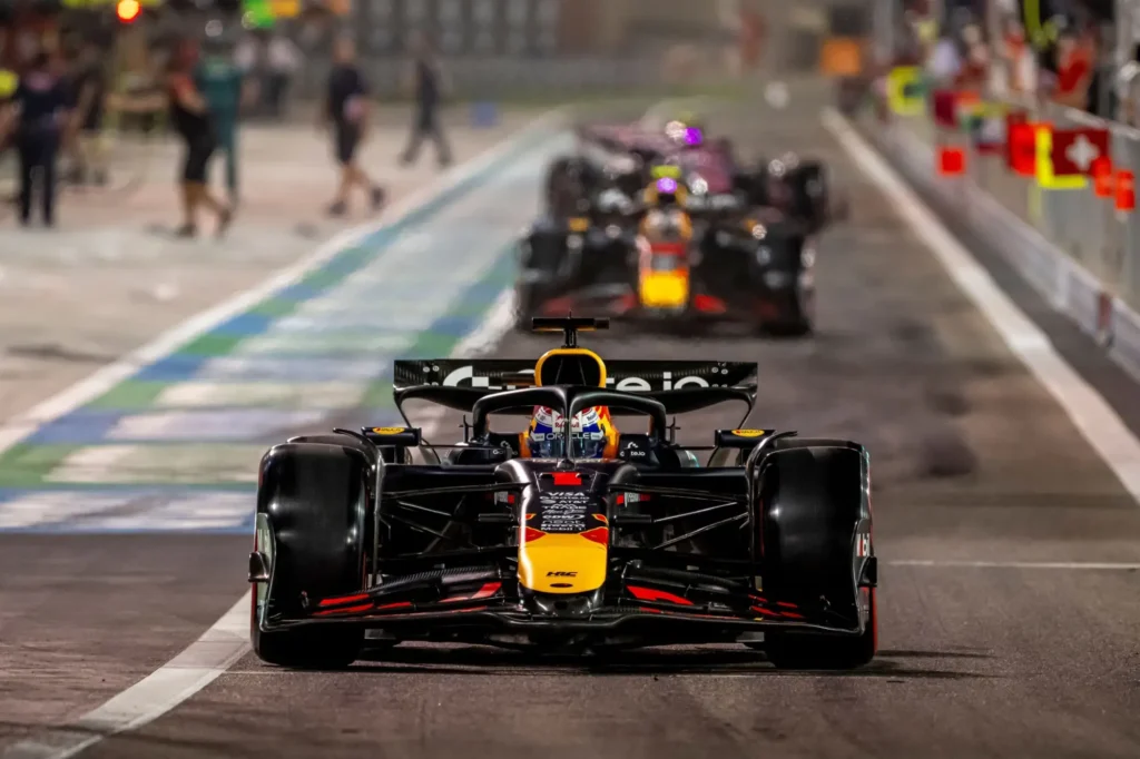 Formule během závodu