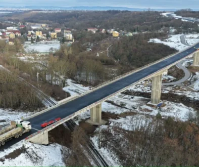 ŘSD zprovoznilo nový obchvat na tahu do Prahy.