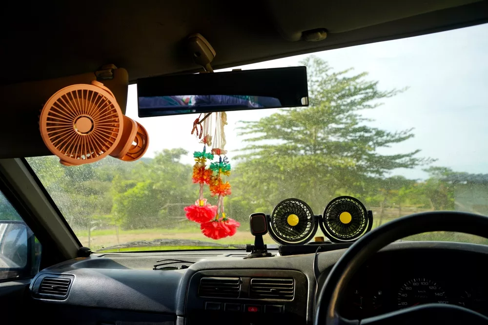 - MotorGuru.cz větrák do auta