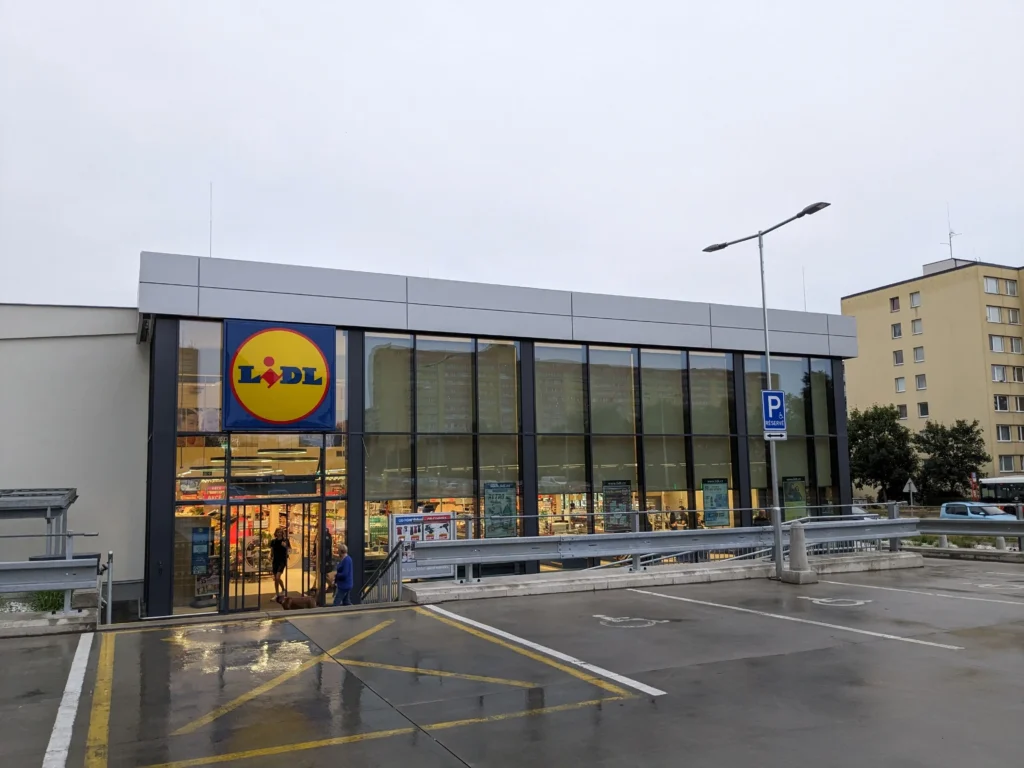- MotorGuru.cz Lidl MB