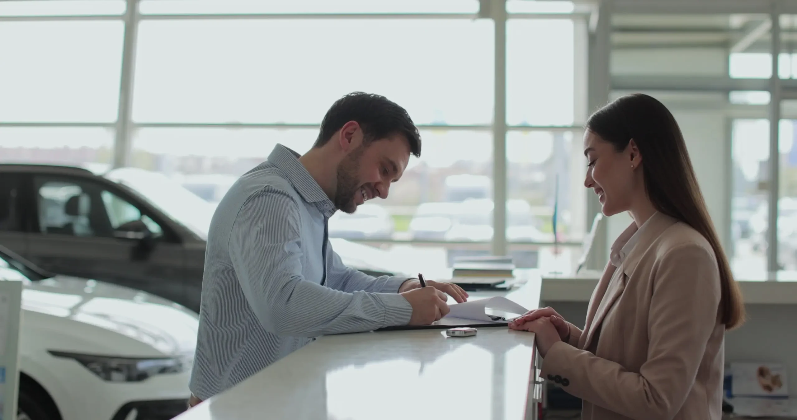 - MotorGuru.cz Koupě auta.