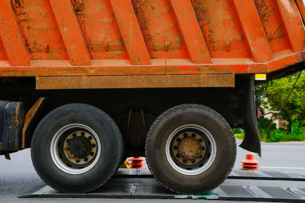 - MotorGuru.cz Vážení auta