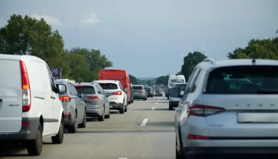 Příjezd do Prahy se kvůli uzavírkám ztěžuje.