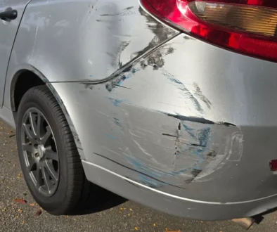 Že jde o podvod, můžete často zjistit ze zadního nárazníku.