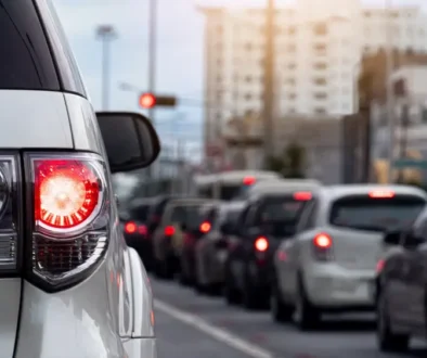 Denní svícení hodně řidičů používá špatně.