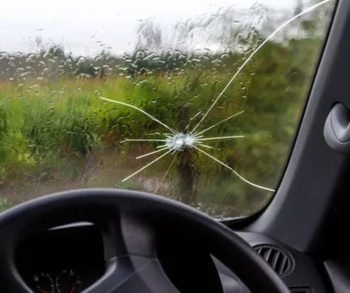 Prasklina čelního skla