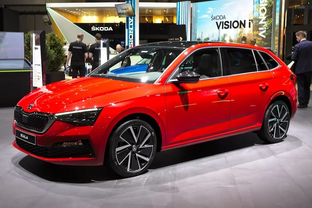 Skoda_Scala_Genf_2019_1Y7A5529 - MotorGuru.cz Novější Škodovka