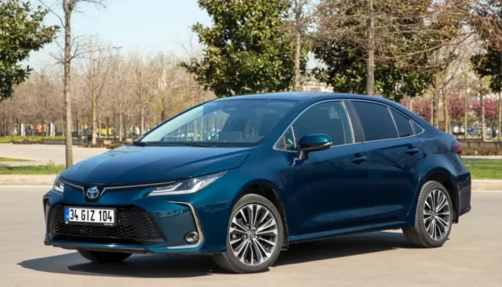 Chcete auto, na které bude spolehnutí? Toyota Corolla vyhrává nezávislá srovnání a doporučují ji mechanici.